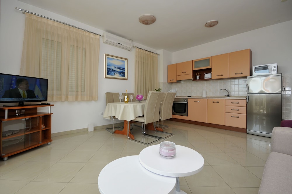 Apartmani Trogir 34/50