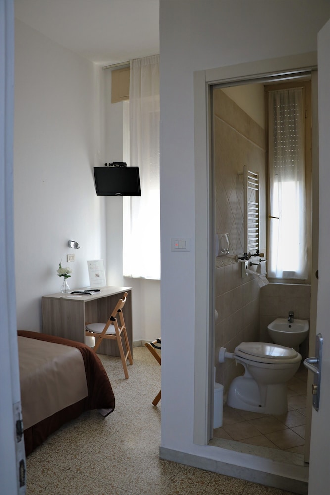 Hotel La Torre Pisa 26/60