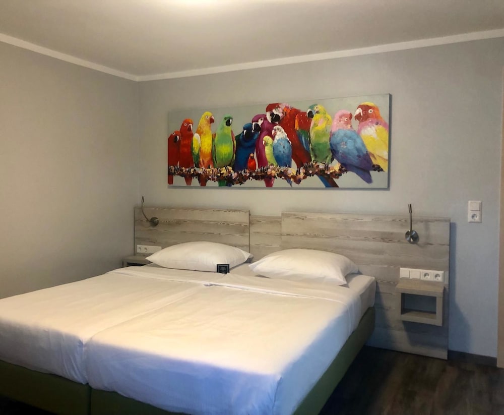 ANA Eden Karlsruhe, Trademark Collection by Wyndham 42/88