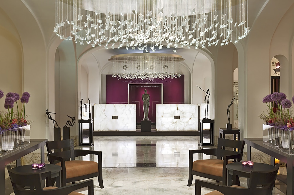 Sofitel Legend The Grand Hotel 8/82