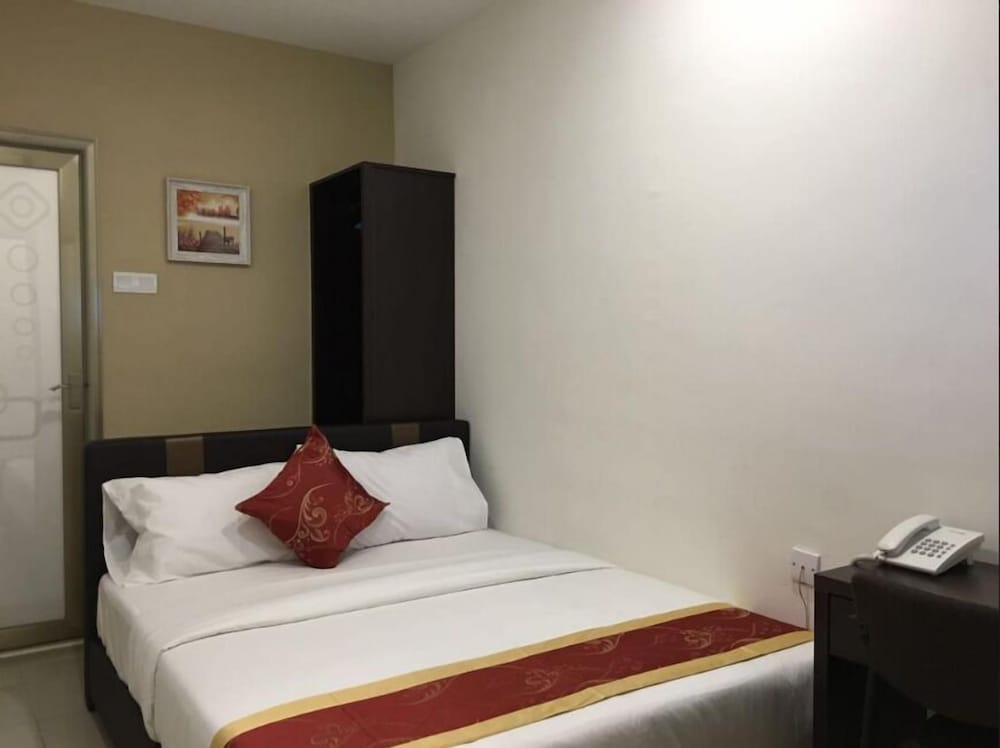 Global Inn Hotel 12/27