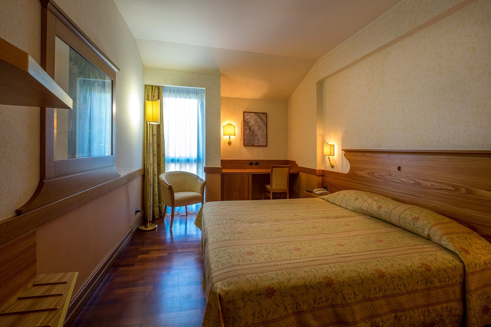 BV Grand Hotel Assisi 20/43