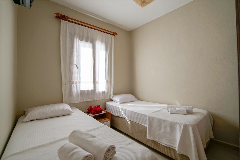 Cuhadar Datca Bungalov 9/50