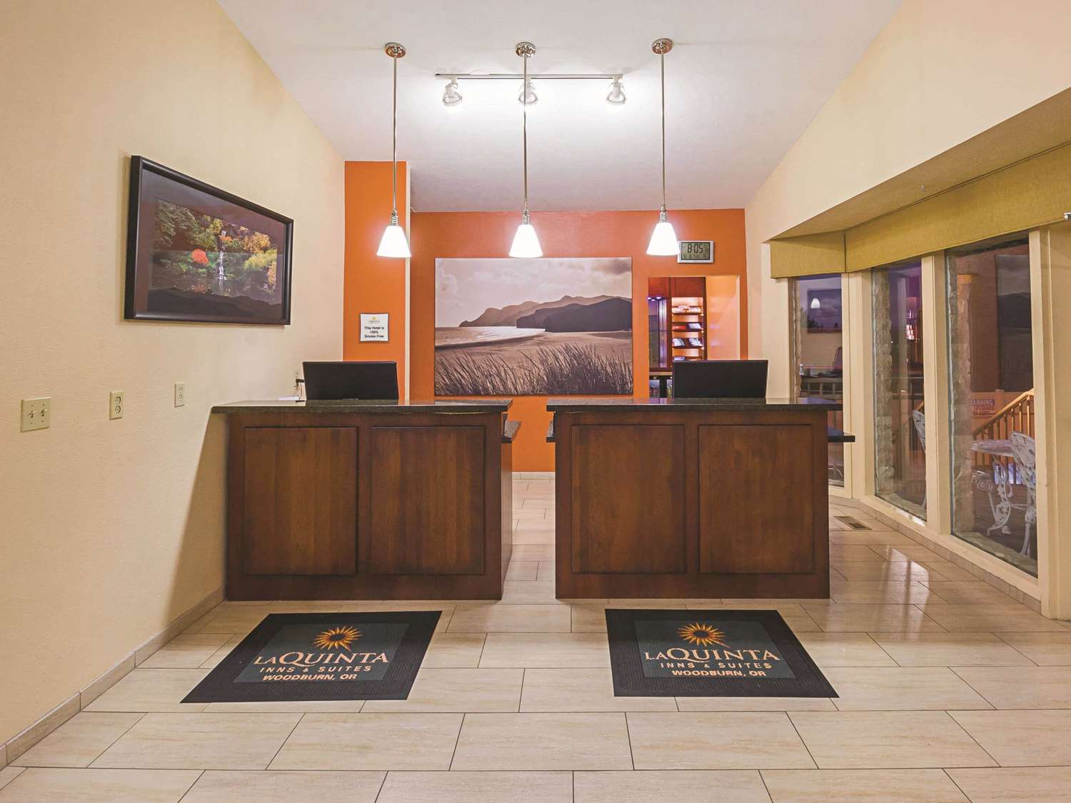 La Quinta Inn & Suites by Wyndham Woodburn 5/22