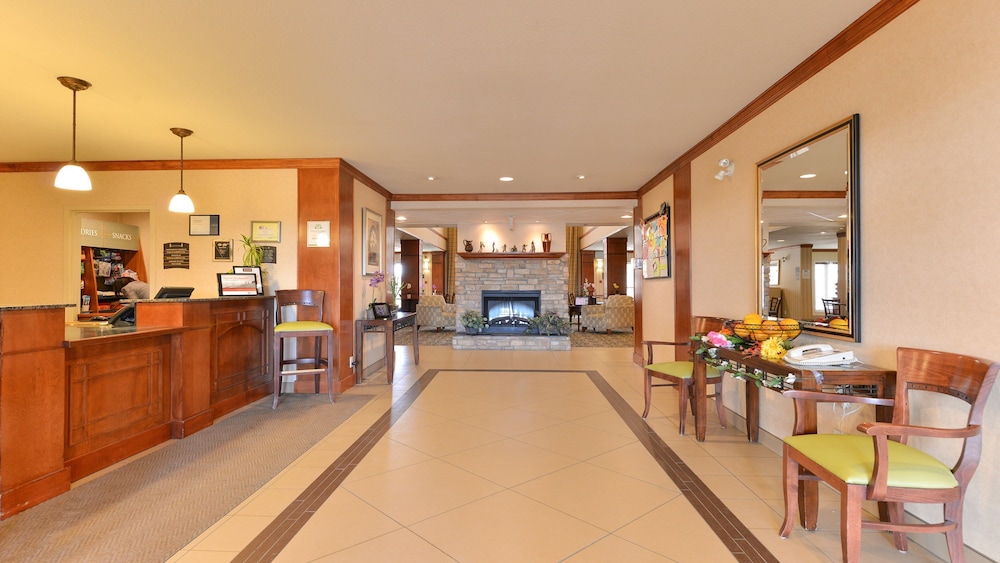 Staybridge Suites Hotel Calgary Airport 4/74
