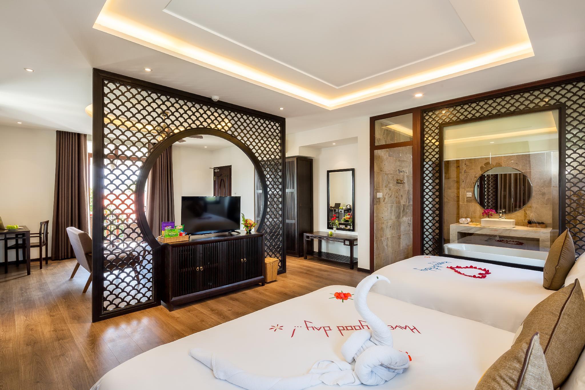 family suite, balcony