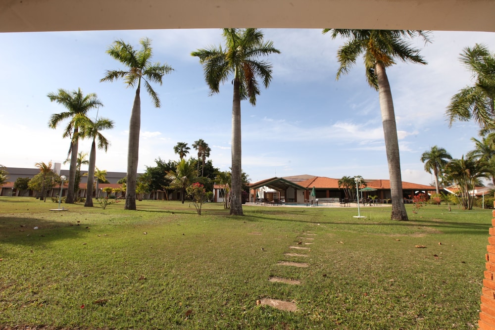 IPE PARK HOTEL 38/41