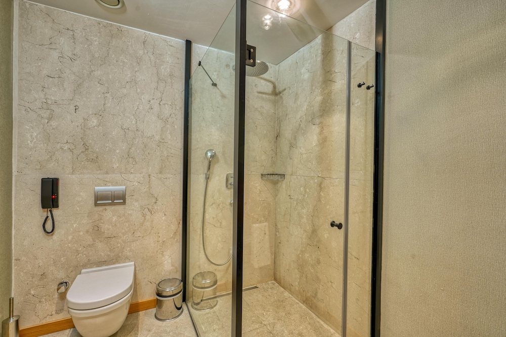 G Beyond Residences & Villas 45/50