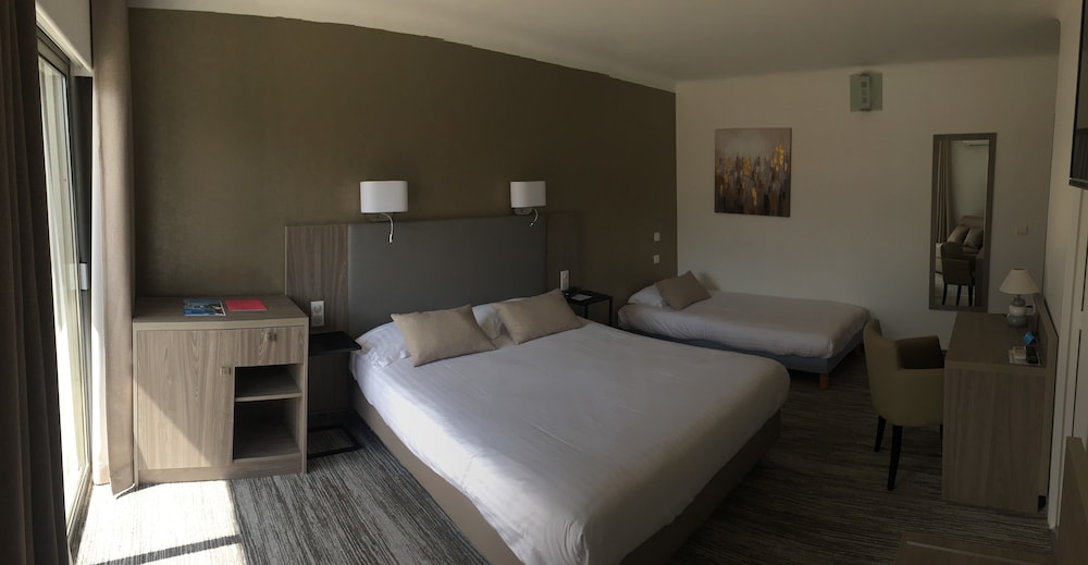 Hotel Le Galion 23/65