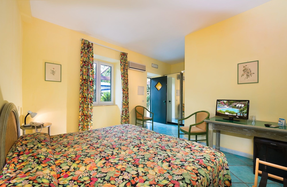 Hotel Oasi Castiglione 30/75