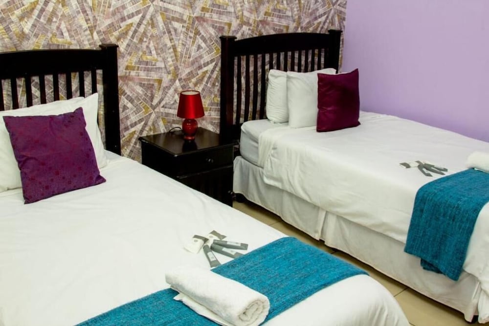Vakhusi Bed and Breakfast 25/47