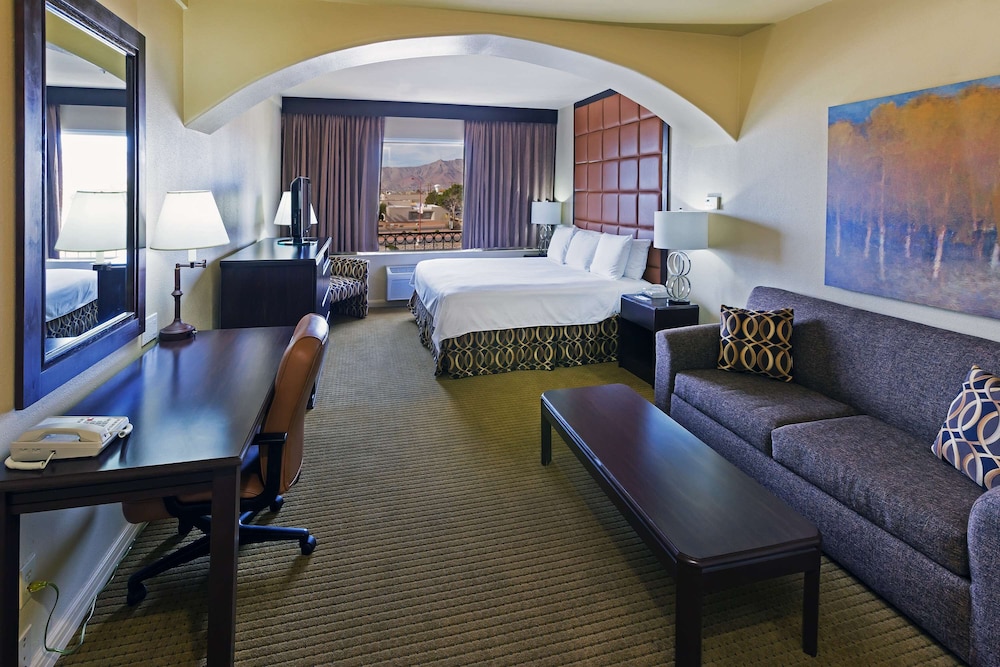 Radisson Hotel El Paso Airport 23/42