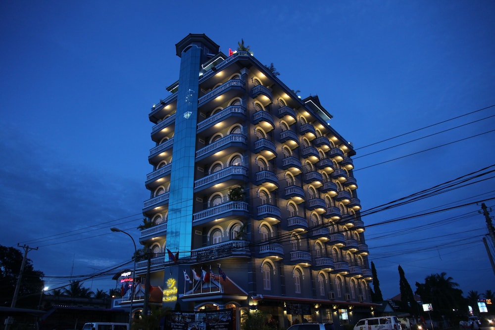 King Fy Hotel 2/48