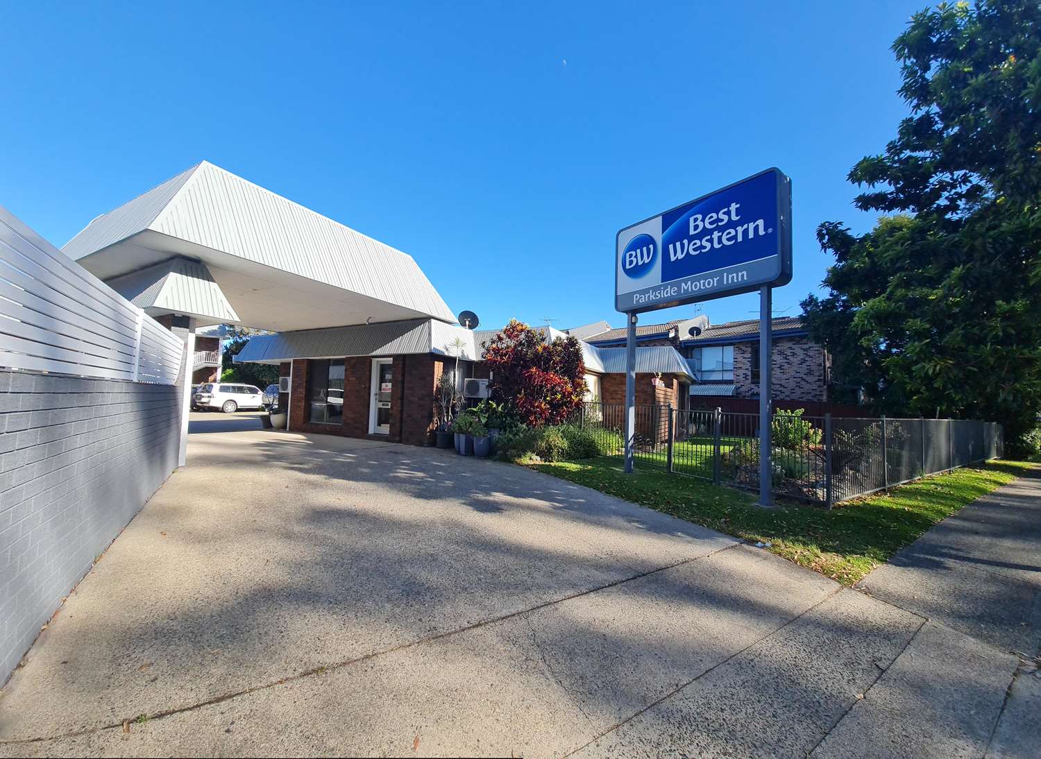 Best Western Parkside Motor Inn 29/33