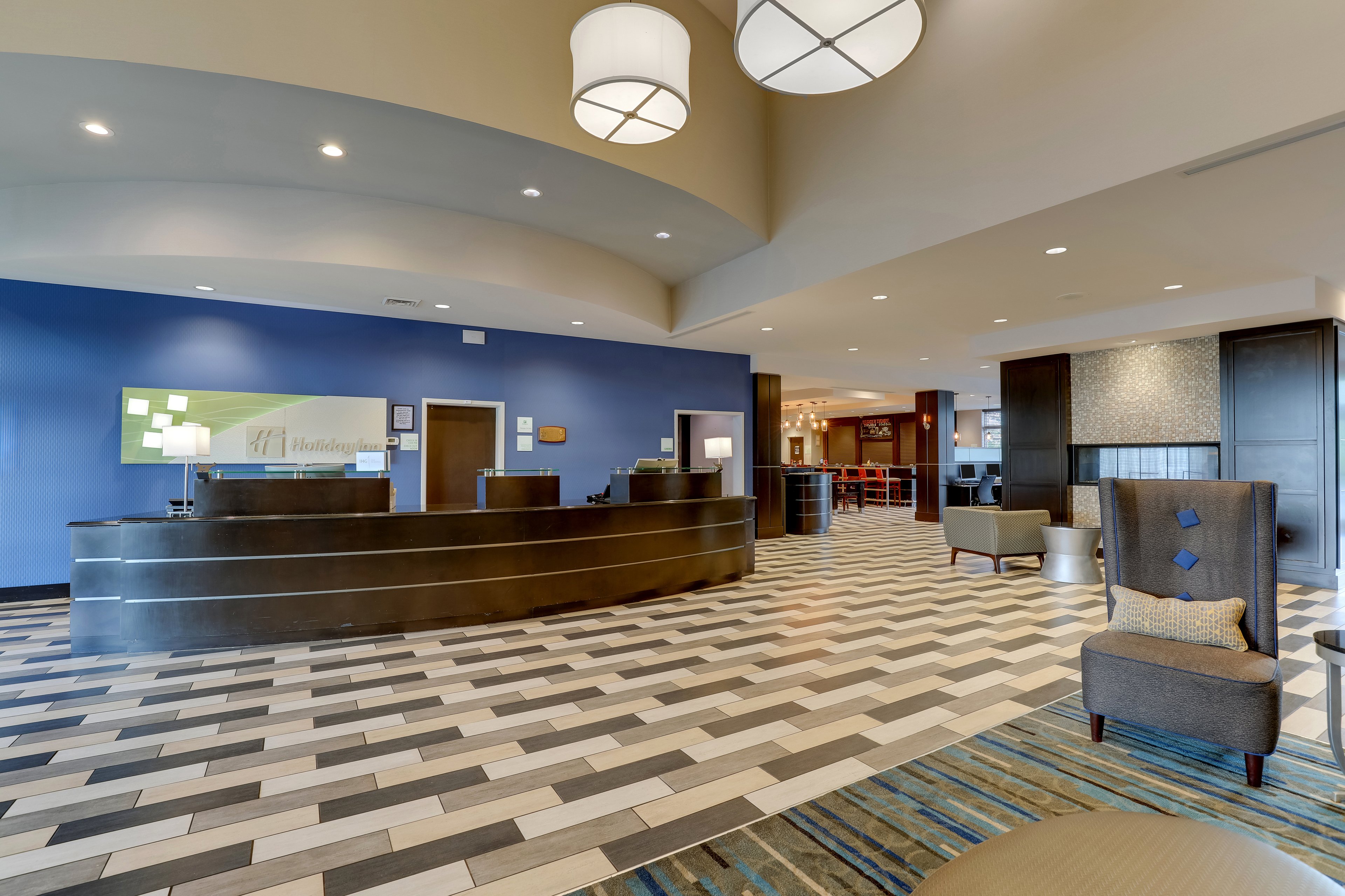 Holiday Inn Indianapolis Airport 8/66