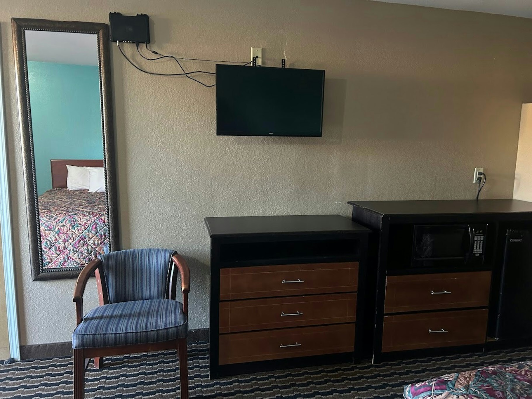 Crete Inn by Capital O Near Lincoln 6/48