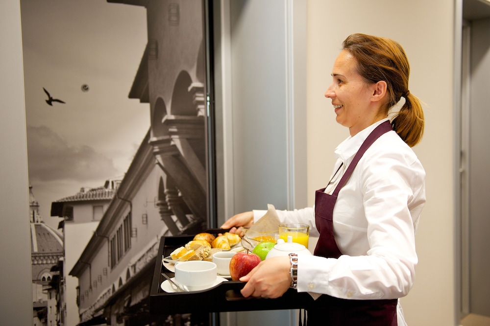 MERCURE FIRENZE CENTRO 39/73