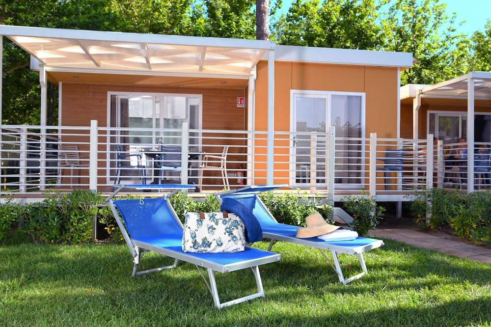 Camping Village Baia Azzurra 6/71