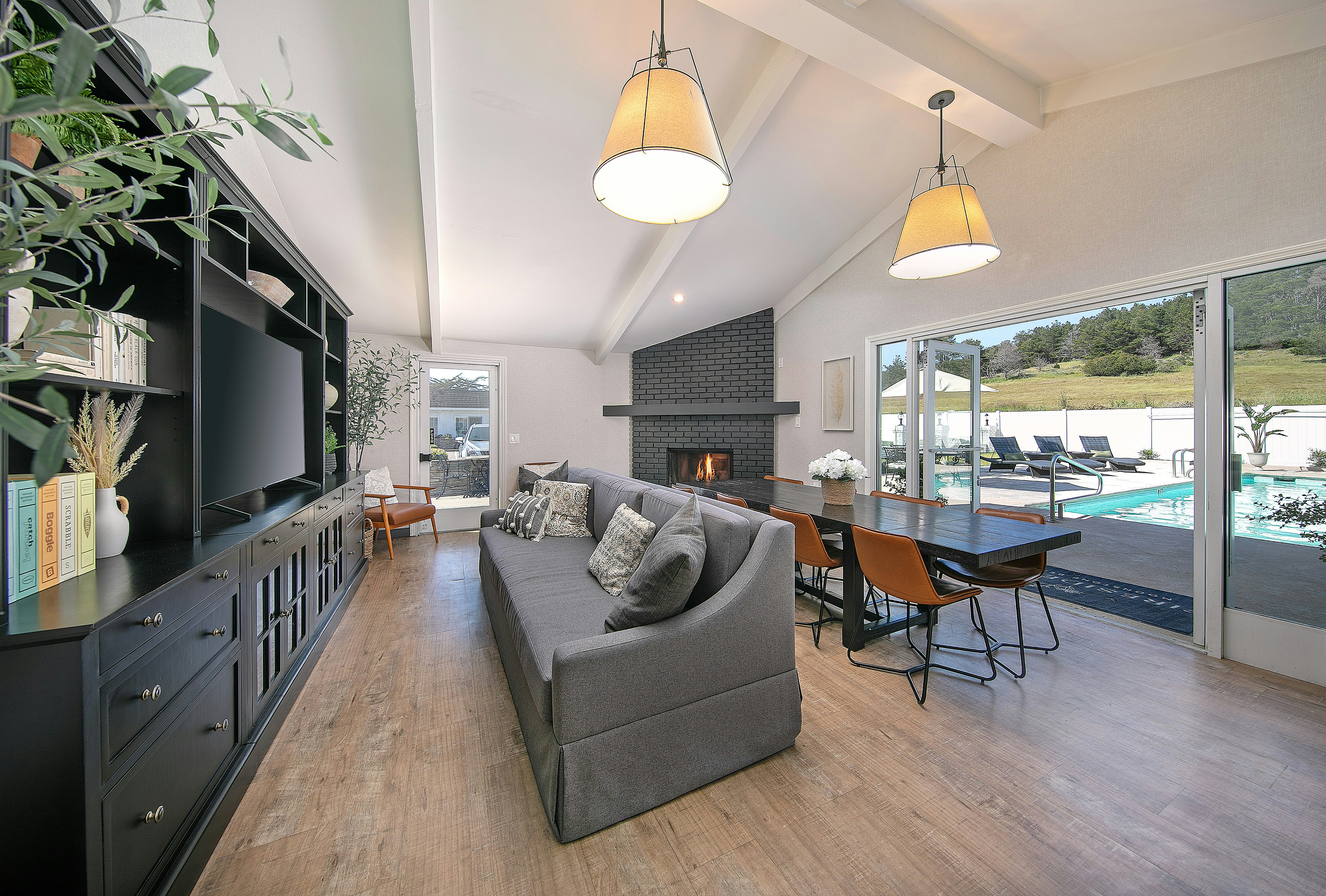 Fireside Inn On Moonstone Beach 31/39