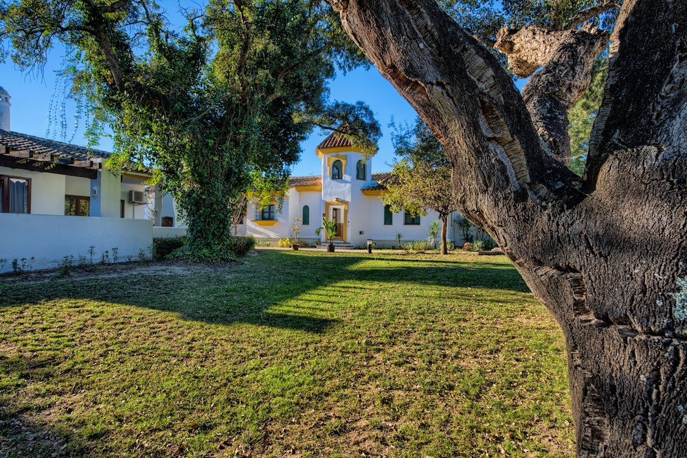 THE SUITES AT SAN ROQUE CLUB 43/50