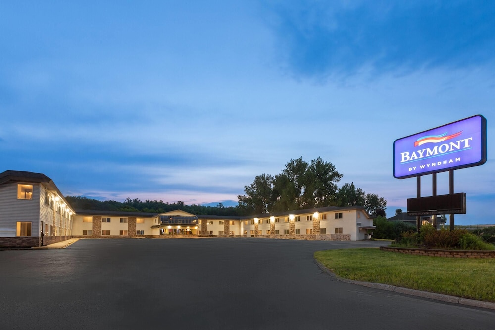 Baymont by Wyndham Iron Mountain 67/69
