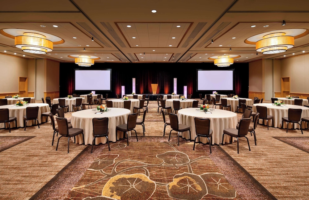 Hyatt Regency Bellevue 62/72