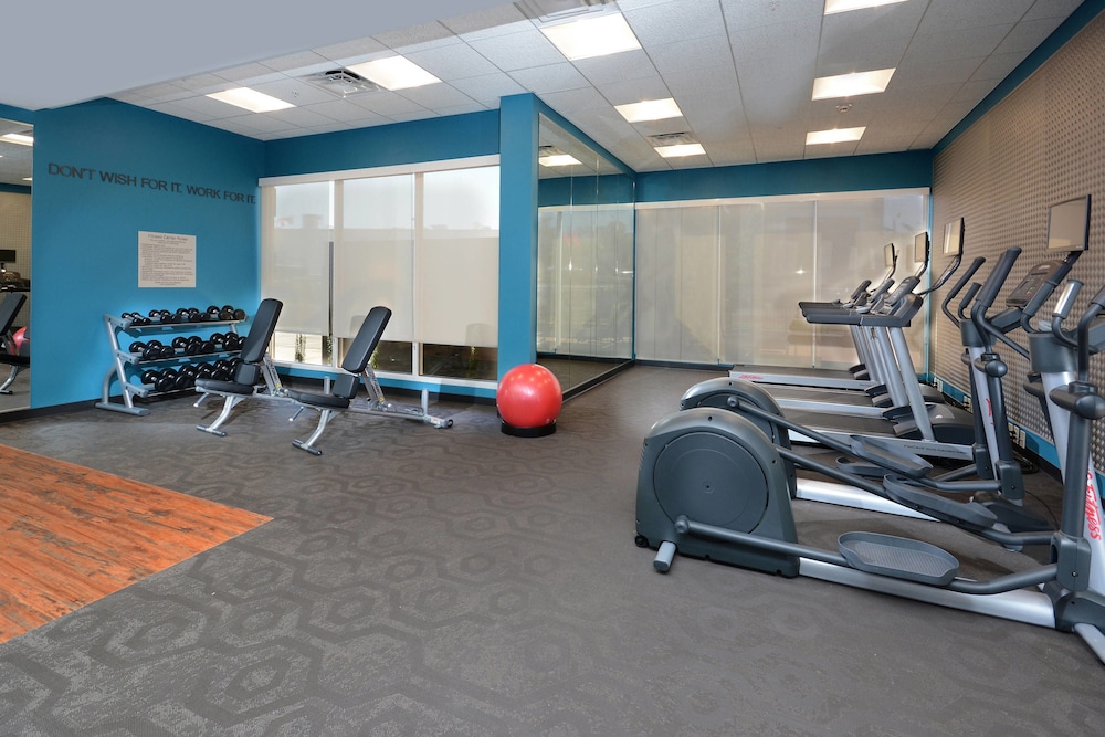 Fairfield Inn & Suites By Marriott Raleigh Capital Blvd./I-540 25/49