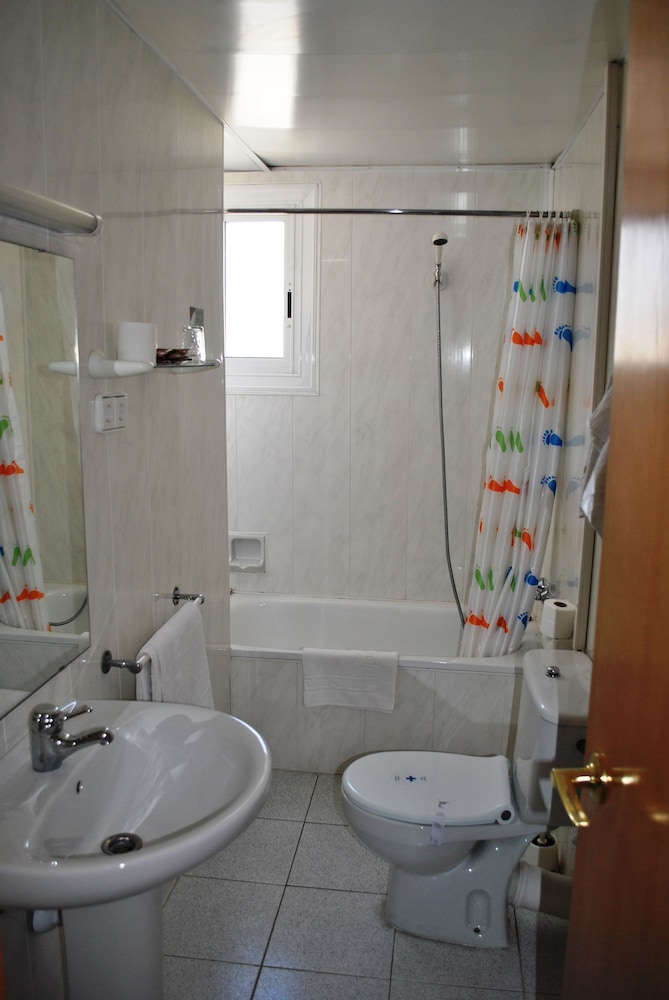 SANT JORDI HOTEL 48/50