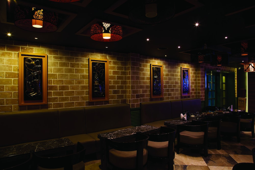 Urvashi Residency 31/43