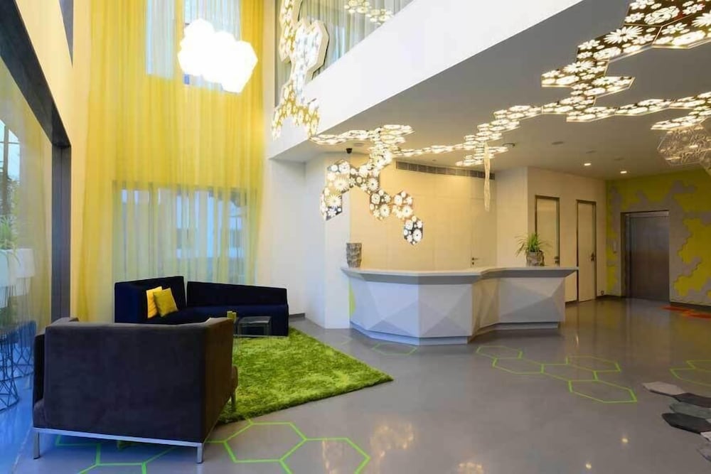 The Lime Boutique Suites 5/38