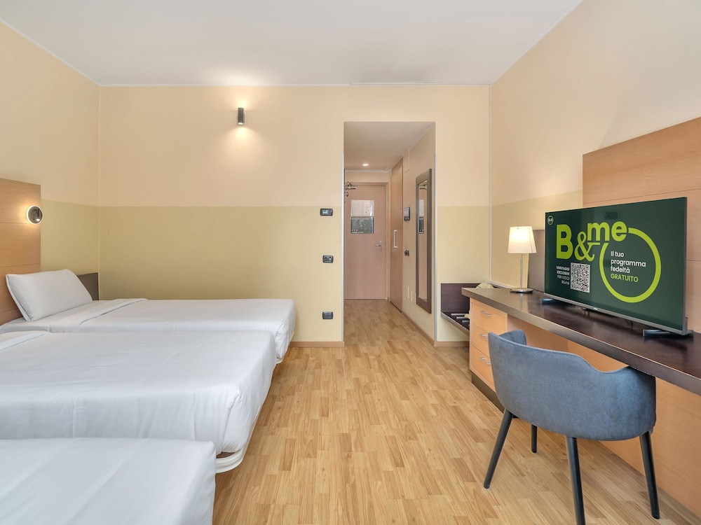STANDARD, TRIPLE, MULTIPLE BEDS
