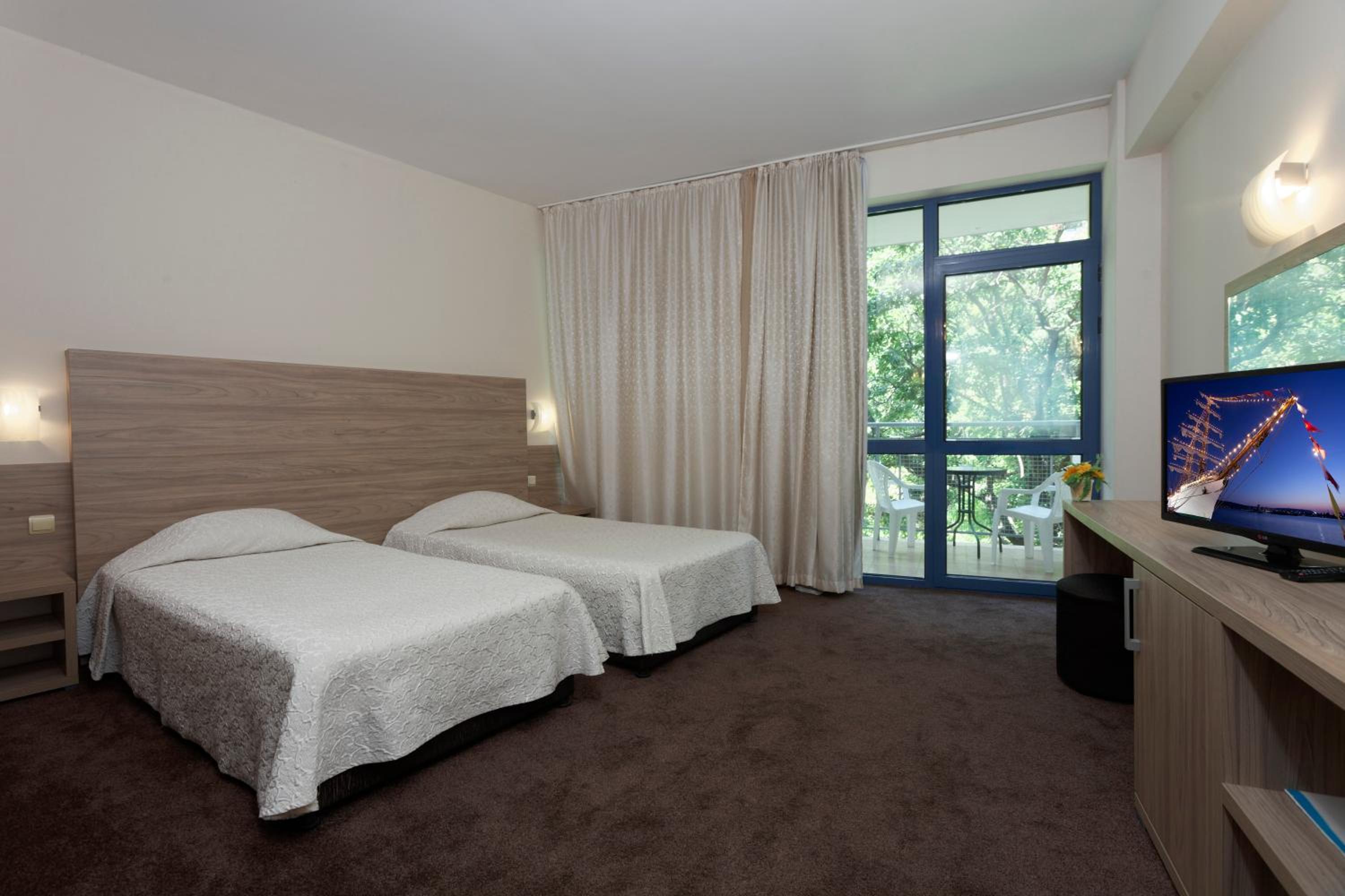 HOTEL ELENA 15/53