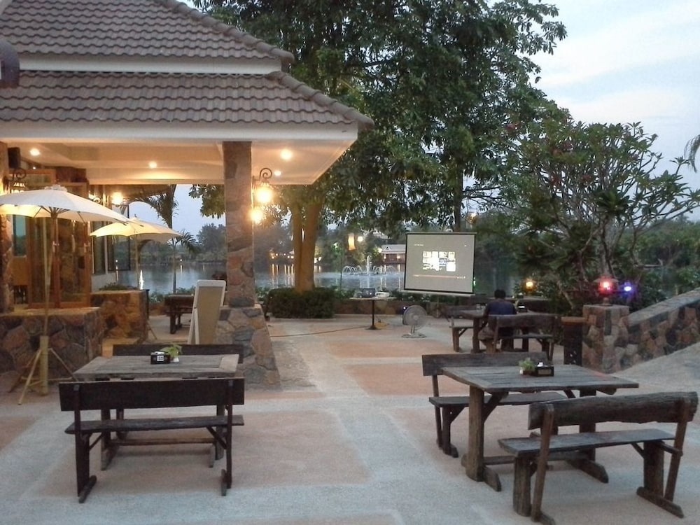 Chawalun Resort 31/50