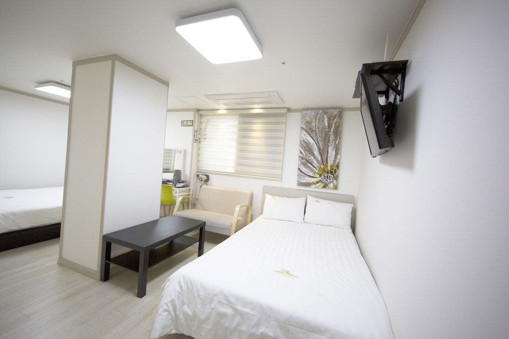 Inn-The City Business Hotel 20/53