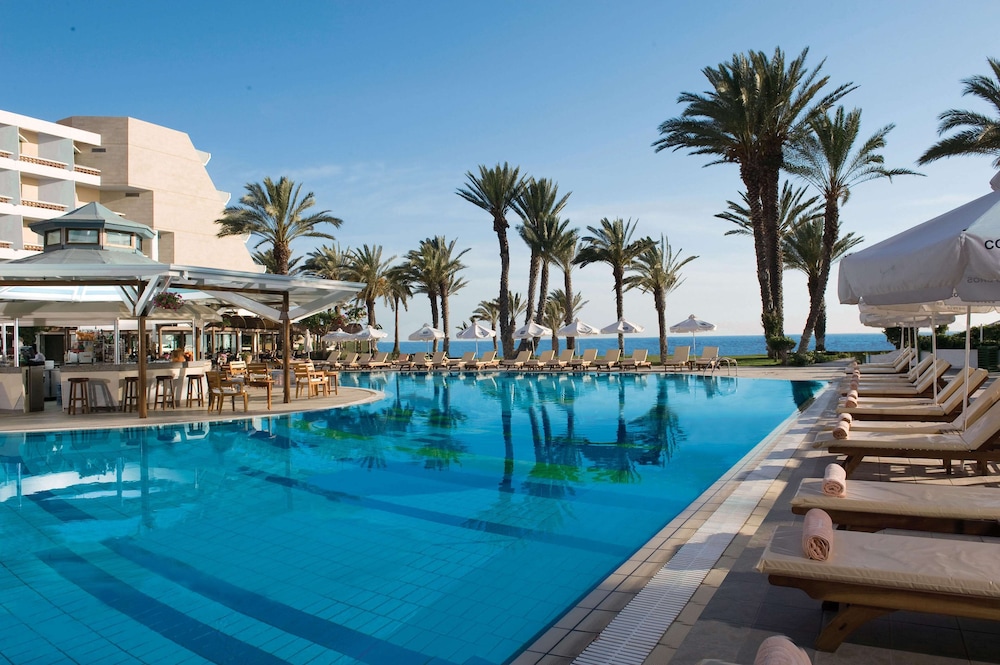 Constantinou Bros Pioneer Beach Hotel - Adults Only 31/36