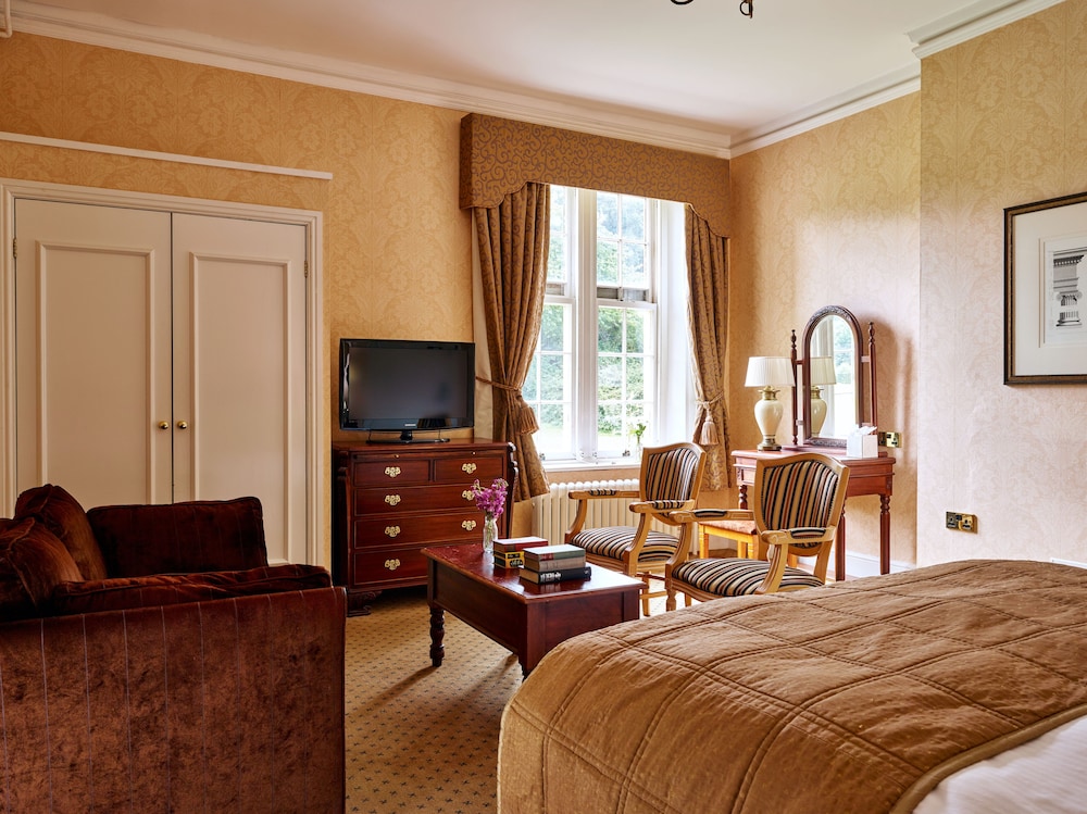 Dumbleton Hall Hotel 32/73