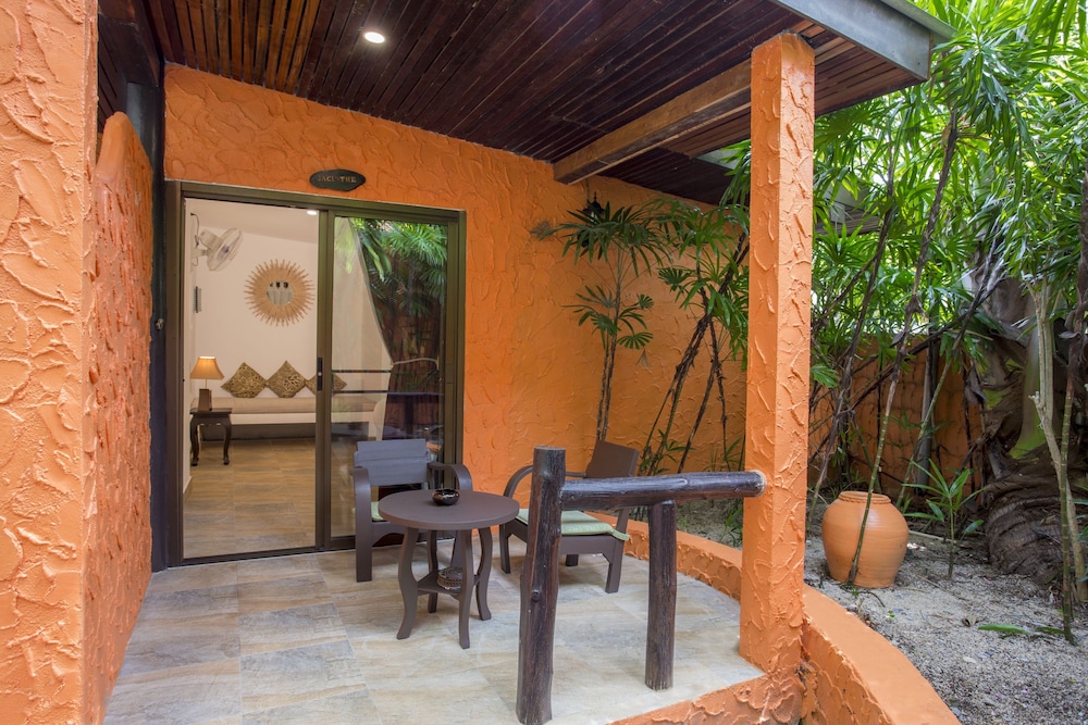 Eden Bungalows 39/71