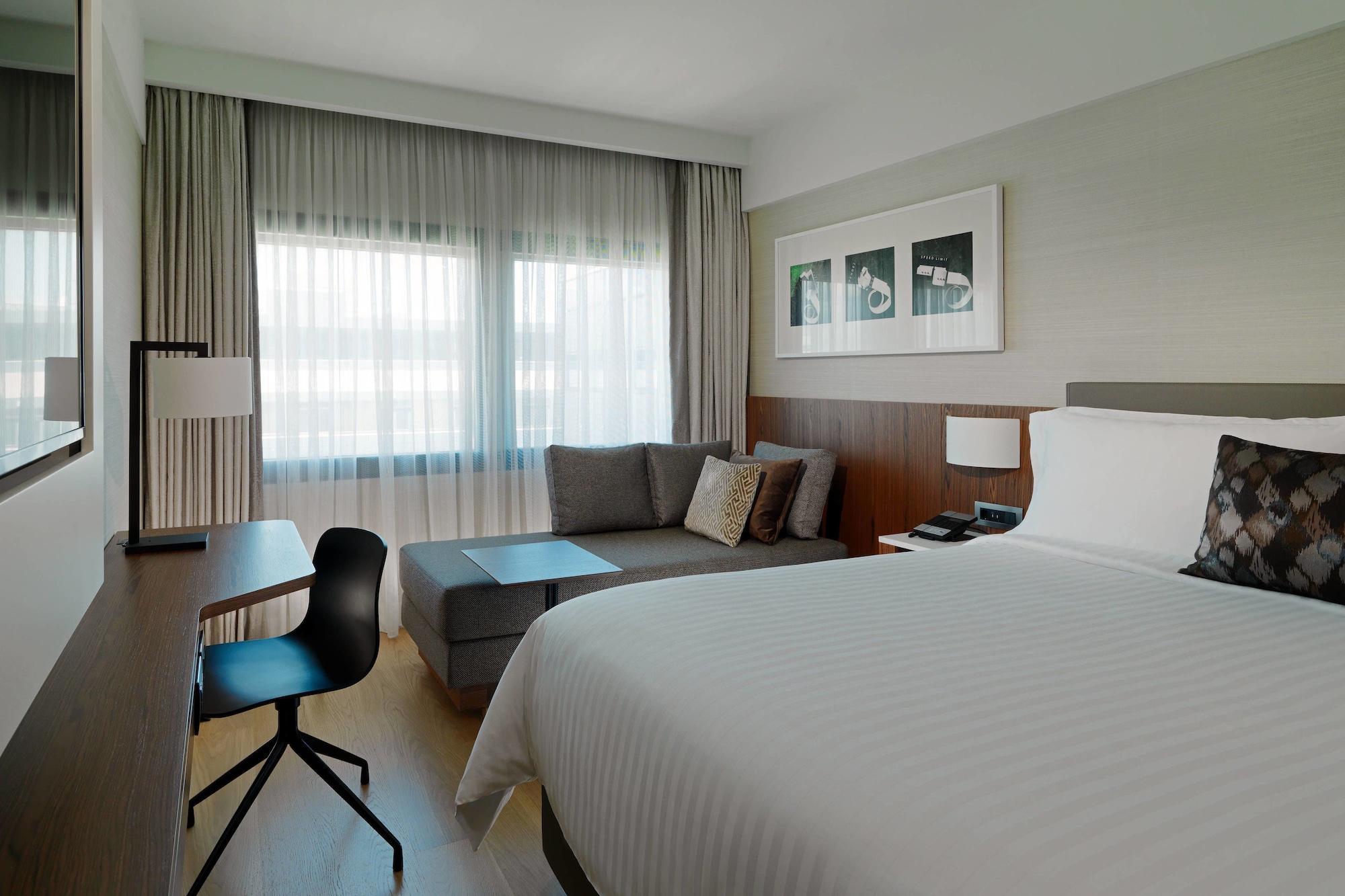Premium, King Bed, City View, Sofa