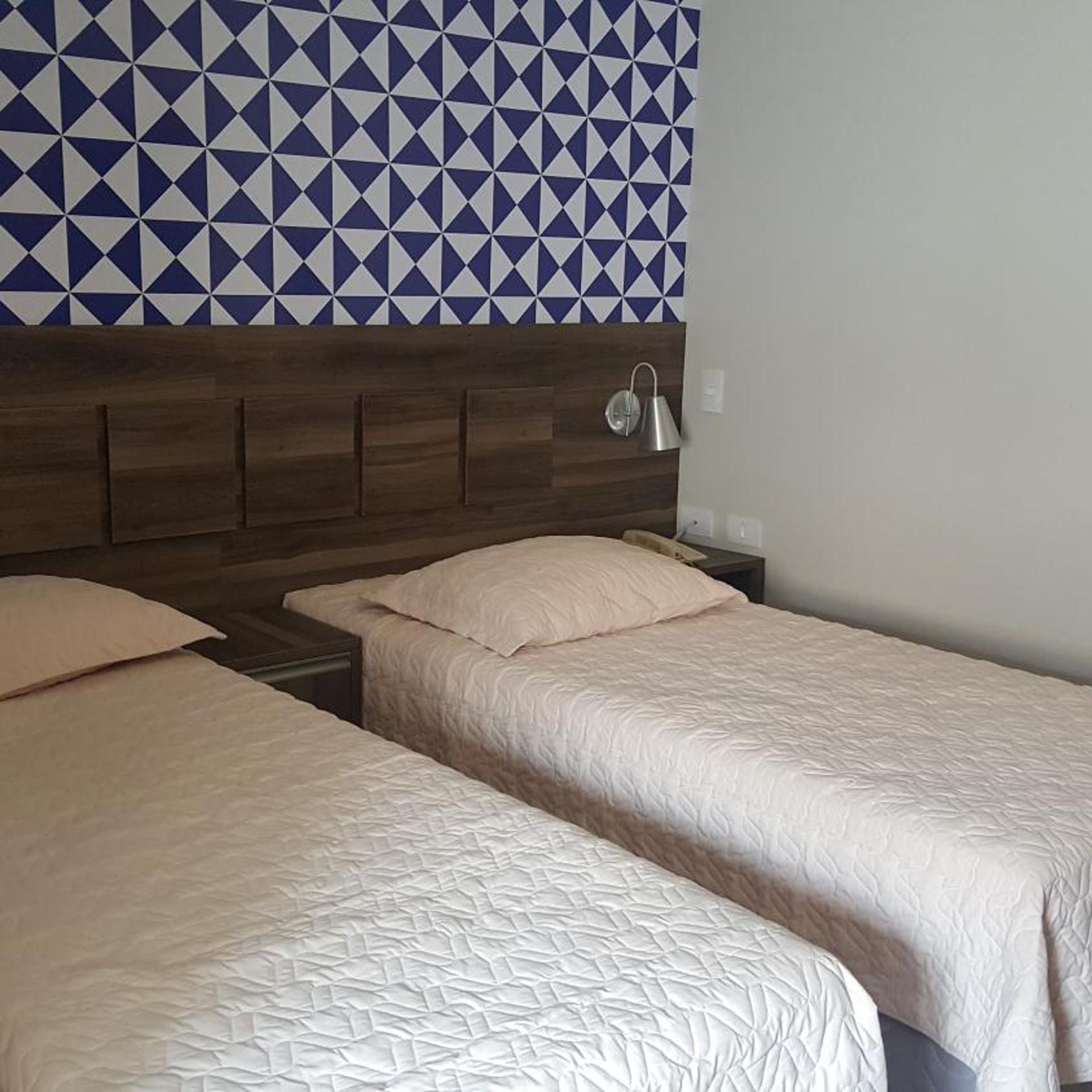 Hotel Biz 17/62