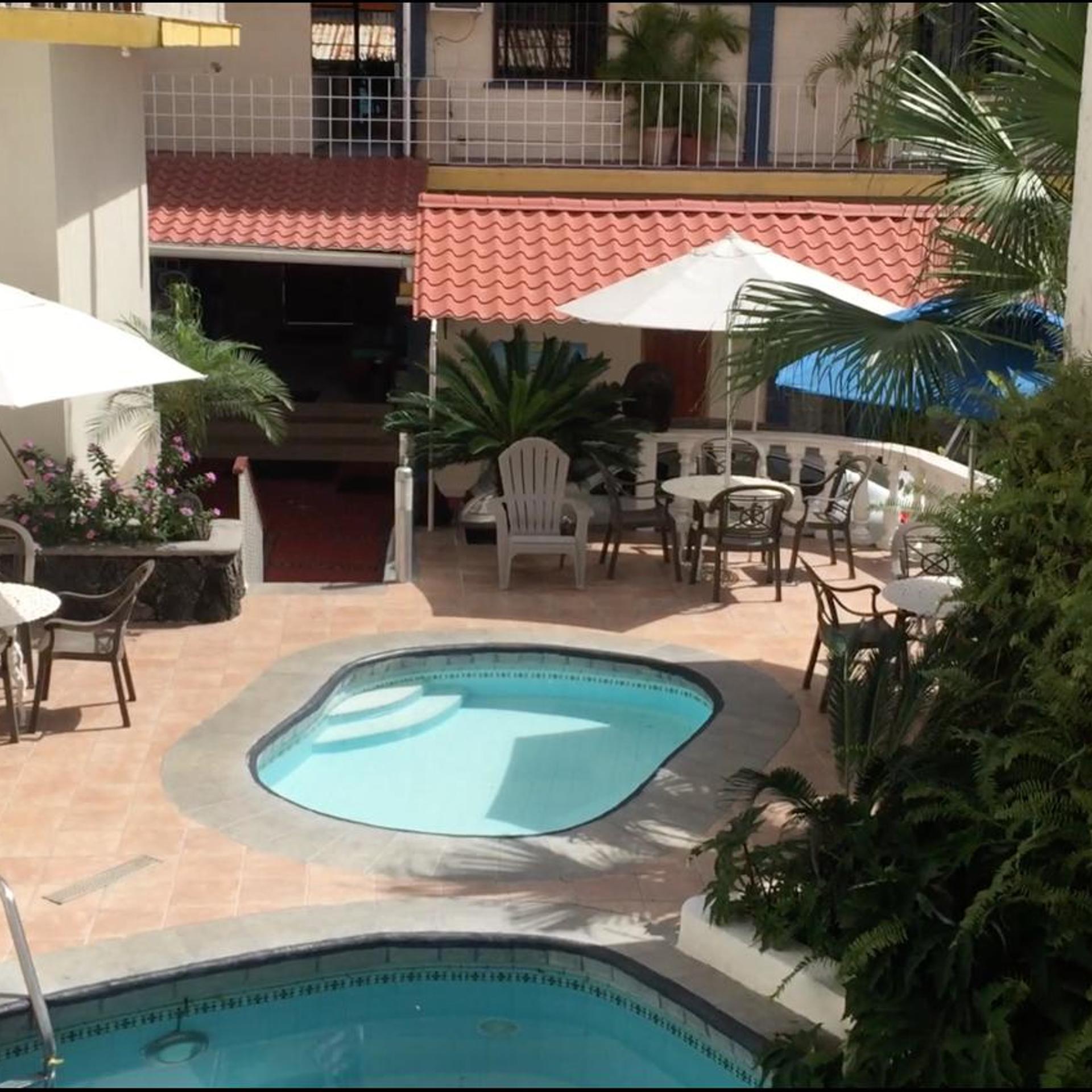 Hotel Los Arcos 39/51