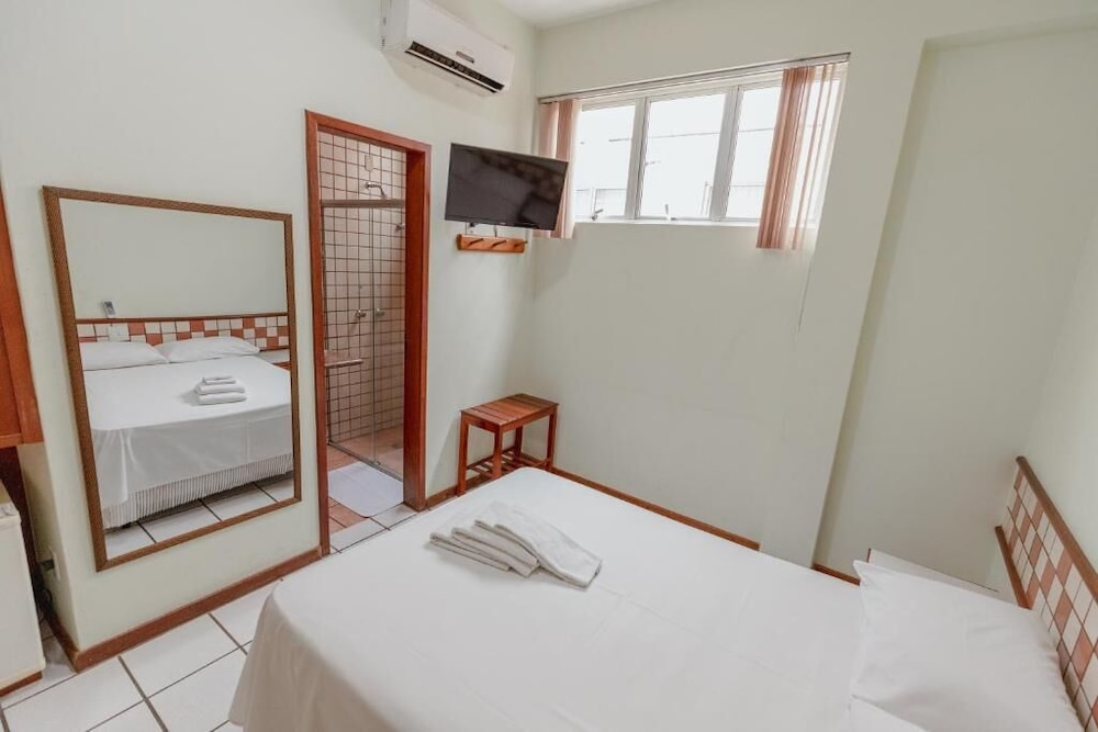 HOTEL METROPOLITANO 6/26