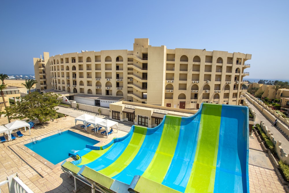 Sunny Days Mirette Family Aqua Park in HURGHADA