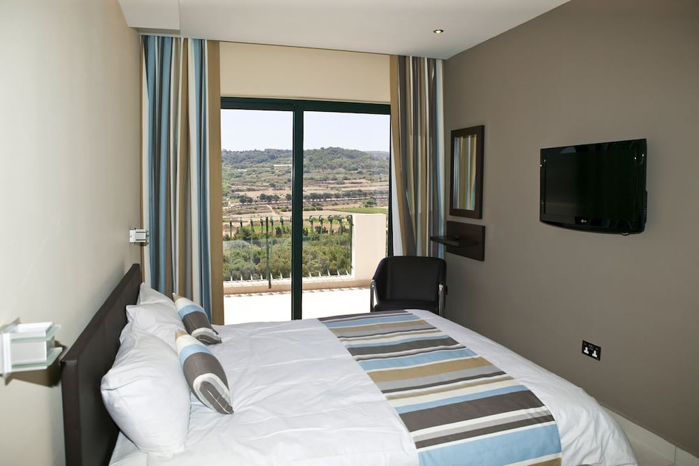 Xemxija Bay Hotel (ex Porto Azzurro) 25/66