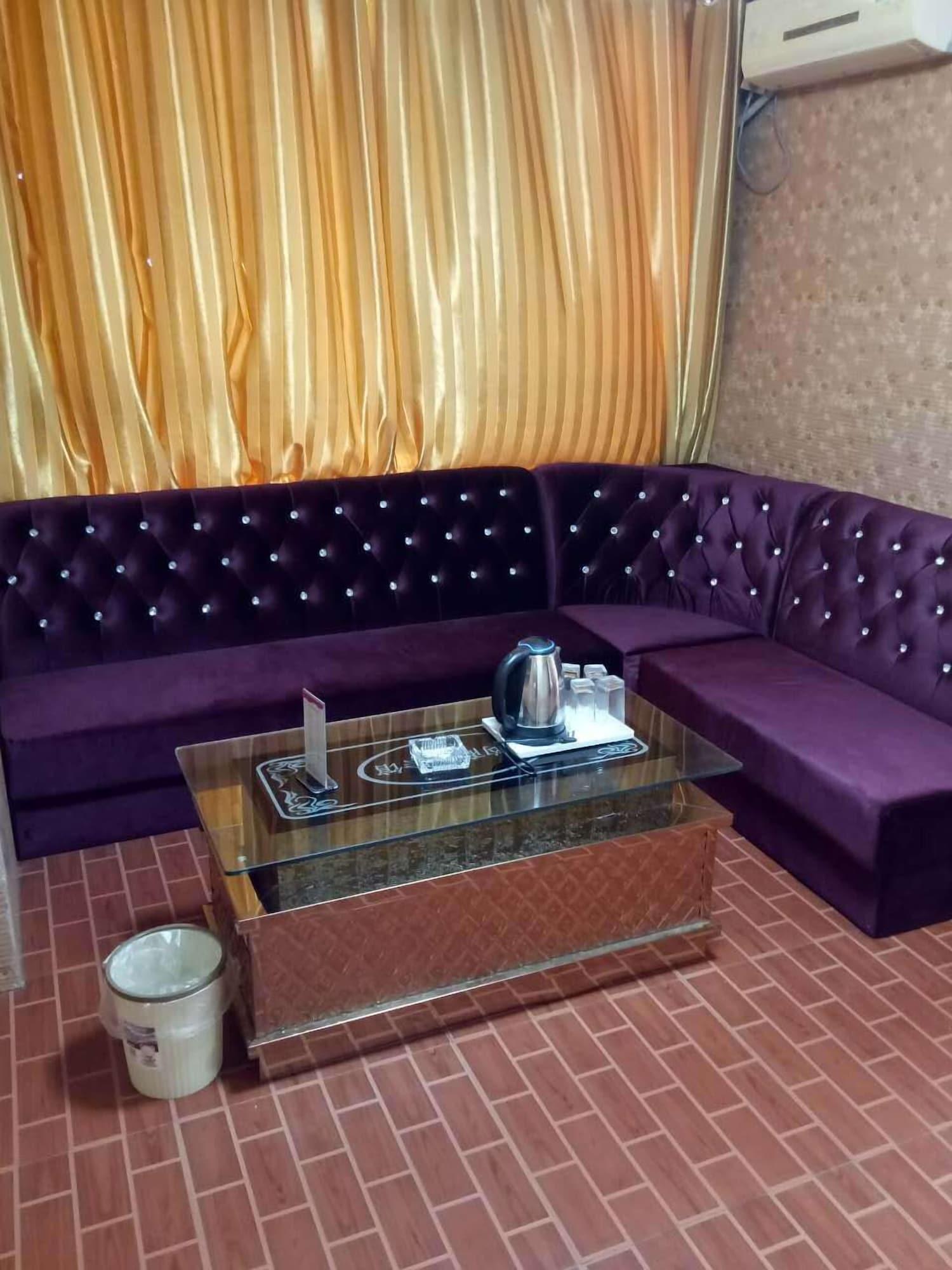Huayun Business Hotel 11/14