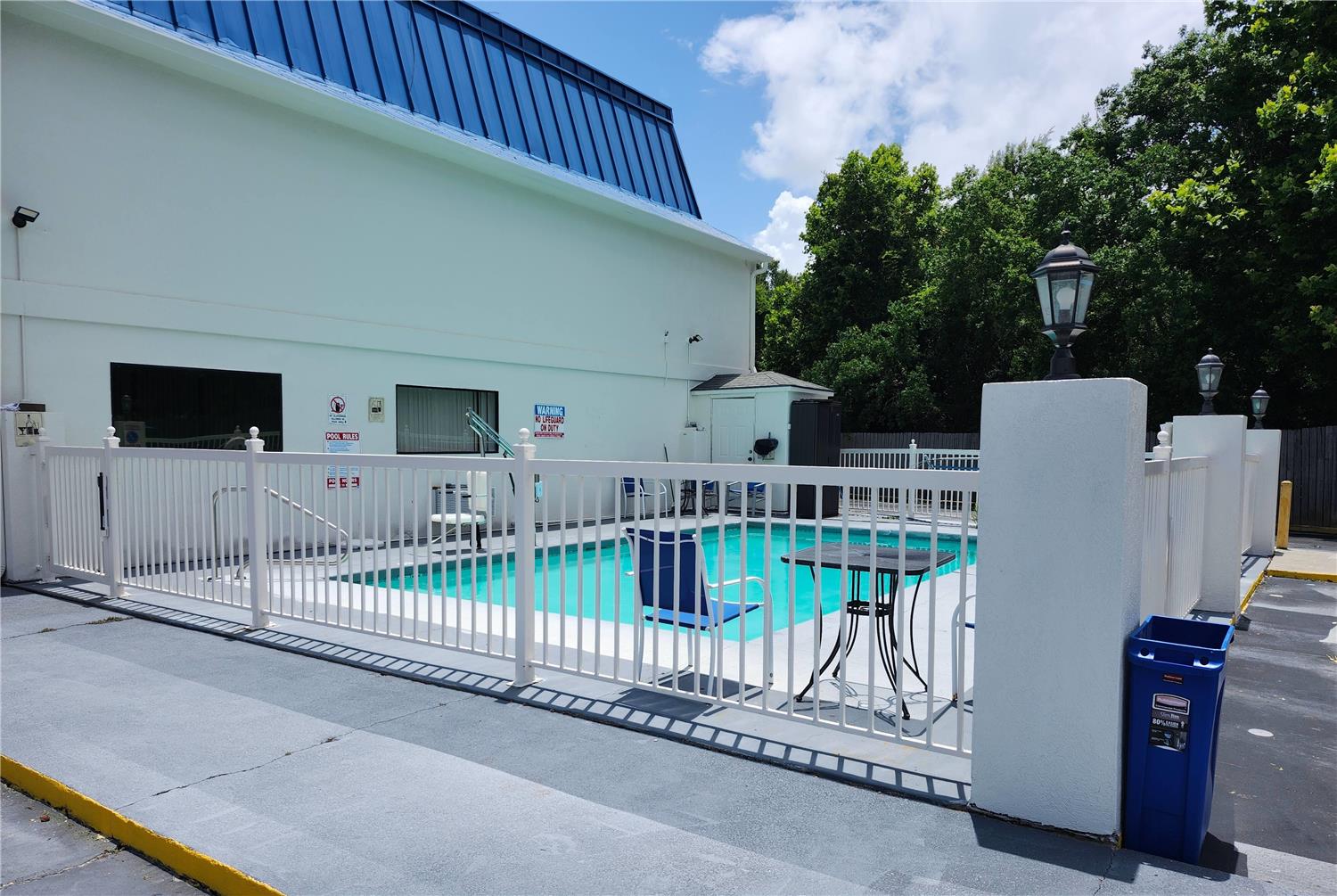 Days Inn by Wyndham Ocean Springs 30/32