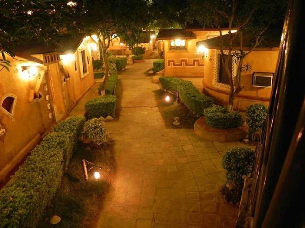 Chouki Dhani Resort 49/50