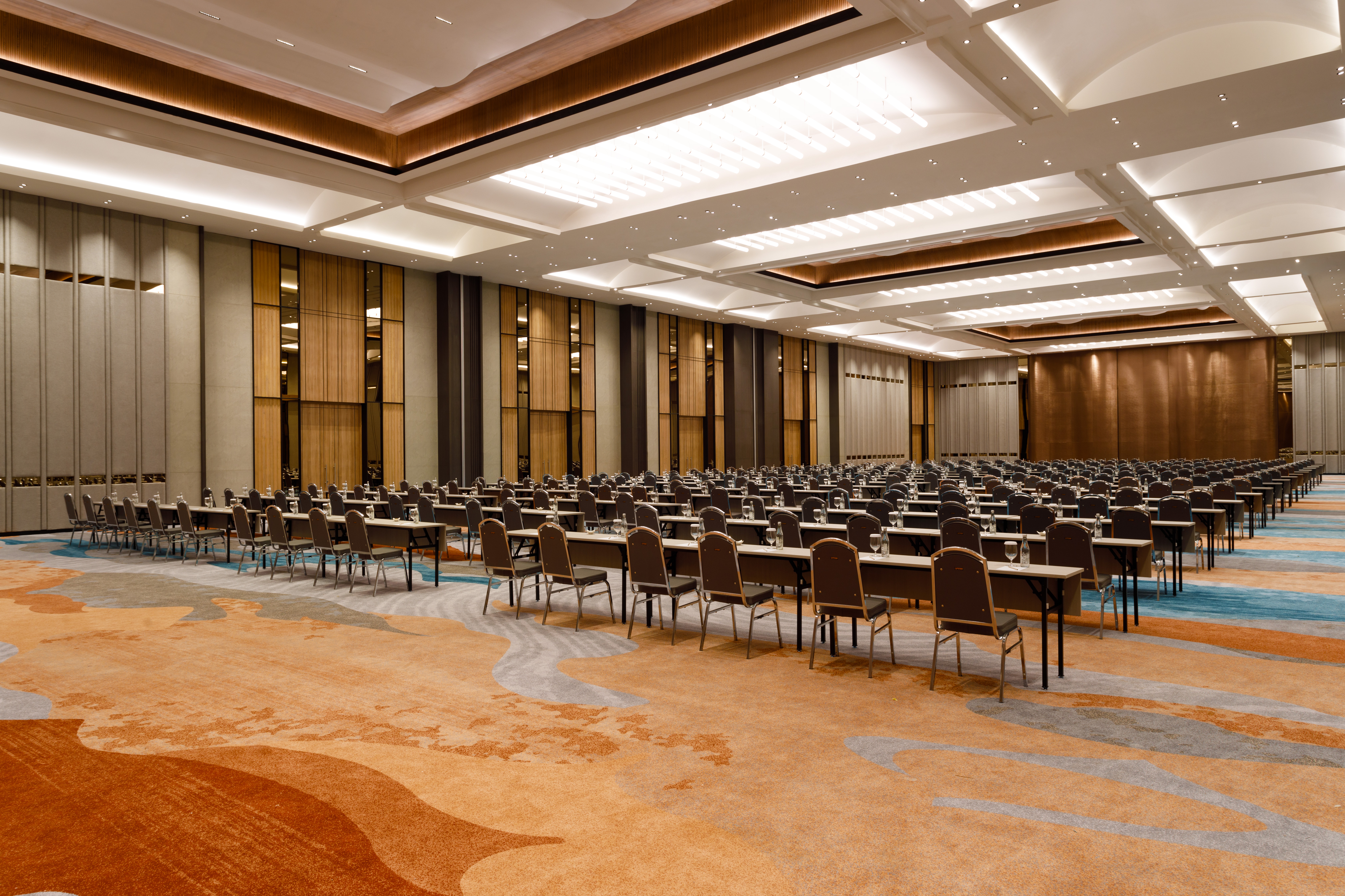 Harris Hotel and Convention Serpong 75/83