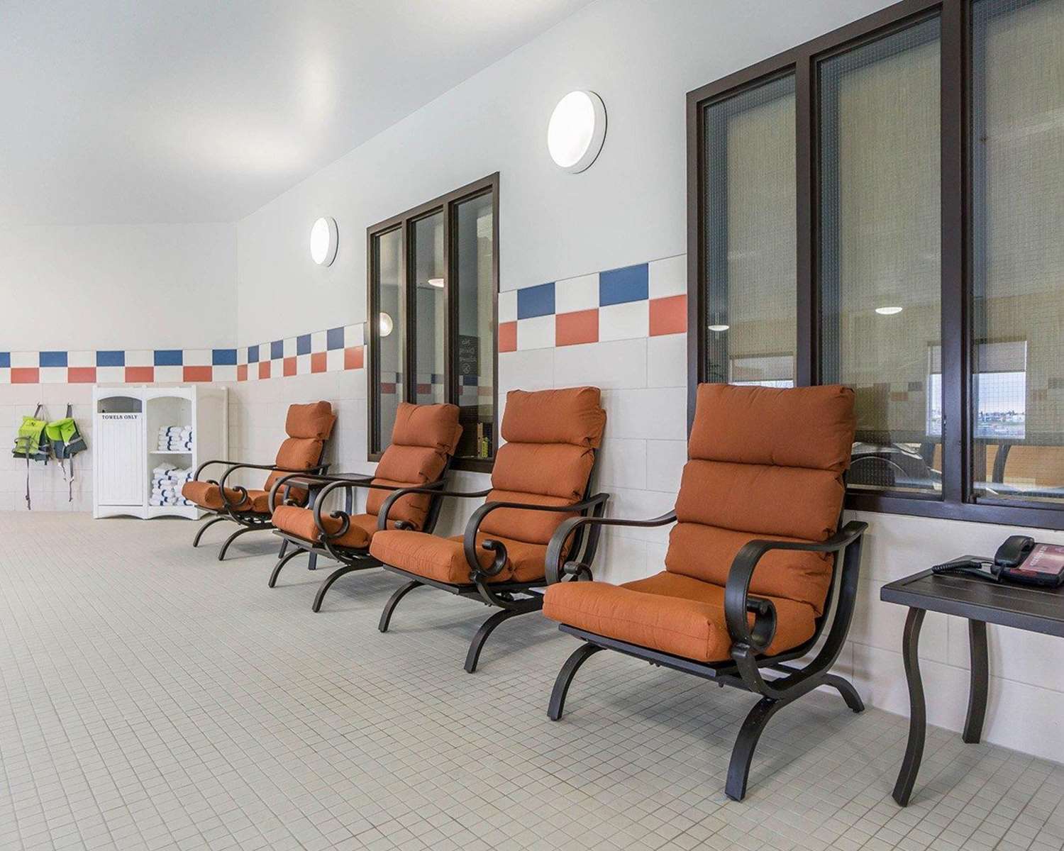 Comfort Inn & Suites Edmonton International Airport 25/28