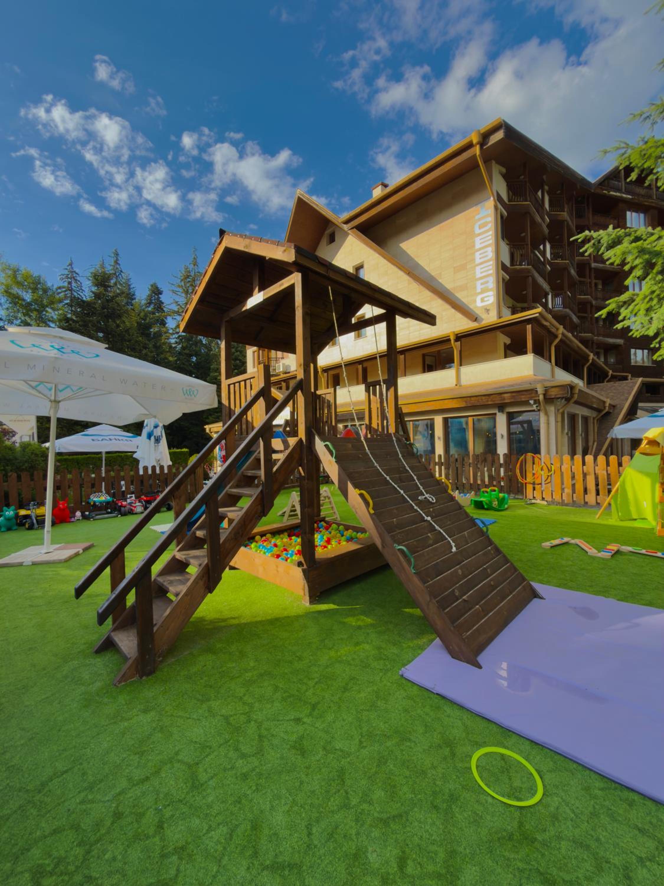 Hotel Iceberg Borovets 29/31