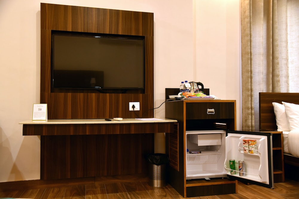 Mastiff Hotel Palampur 51/56